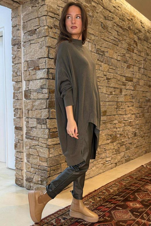 Paloma Oversized Grunge Knit Khaki